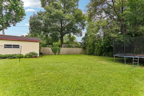 860 S 2nd Ave, Des Plaines, IL 60016 photo 33