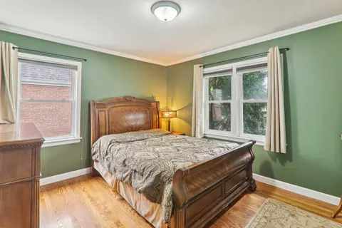 860 S 2nd Ave, Des Plaines, IL 60016 photo 13