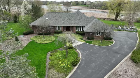 2150 Common Ridings Way, Inverness, IL 60010