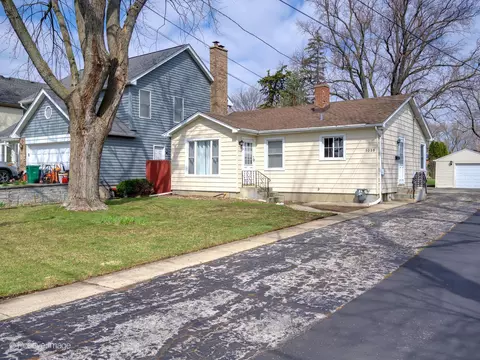 1038 E Madison St, Lombard, IL 60148