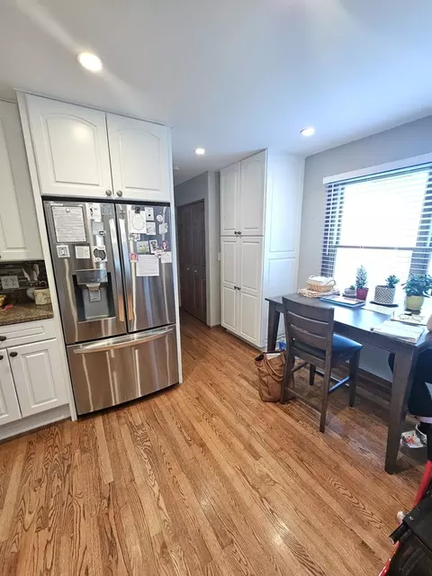 3910 Latour Ct, Hoffman Estates, IL 60192 photo 5