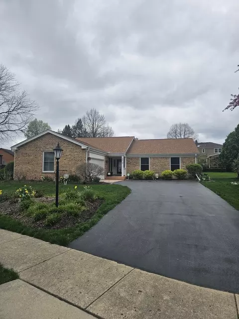 3910 Latour Ct, Hoffman Estates, IL 60192