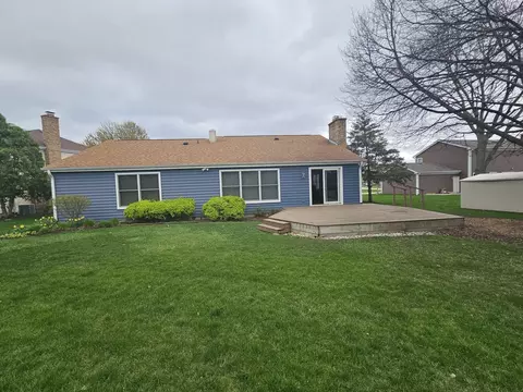 3910 Latour Ct, Hoffman Estates, IL 60192 photo 17