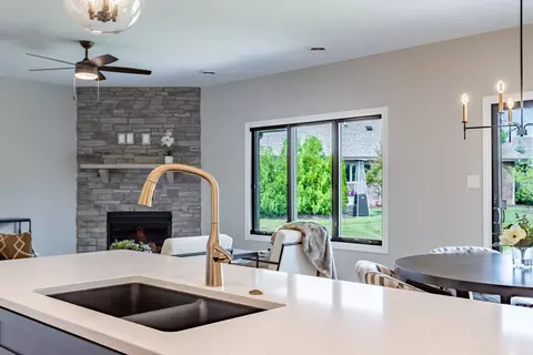 Kitchen - 8339 Shell Dr, Saint John, IN 46373 photo 6 of 7