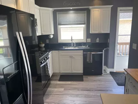 Kitchen - 1315 Calhoun St, Peru, IL 61354 photo 2 of 2