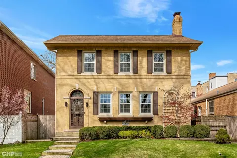 6856 N Ottawa Ave, Chicago, IL 60631