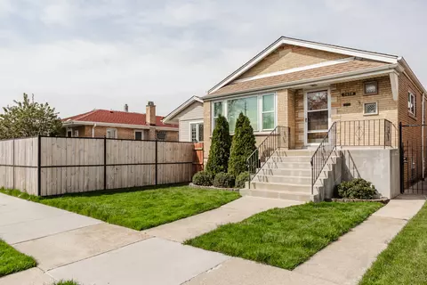 5608 S Kolmar Ave, Chicago, IL 60629