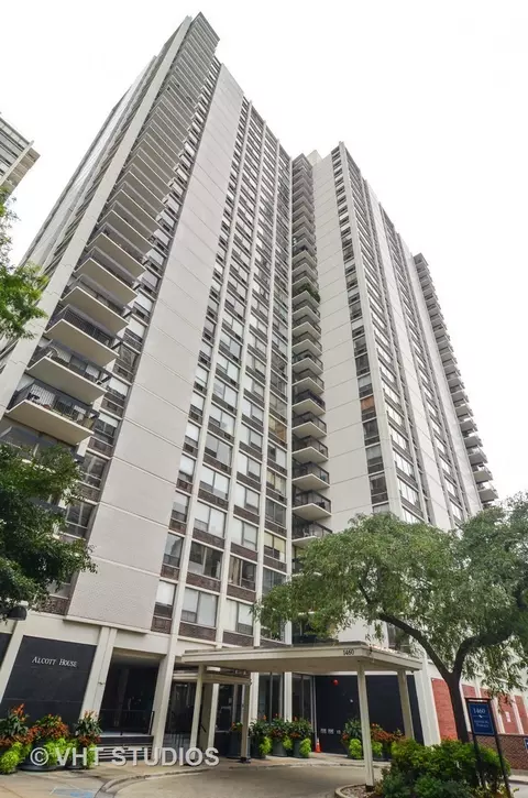 1460 N Sandburg Ter #1604A, Chicago, IL 60610