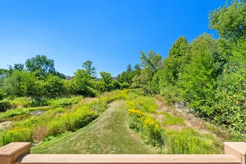 Exterior - 6346 Cunningham Ct, Gurnee, IL 60031 photo 5 of 8