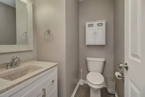 Bath - 2105 Beldon Ct, Plainfield, IL 60586 photo 1 of 4