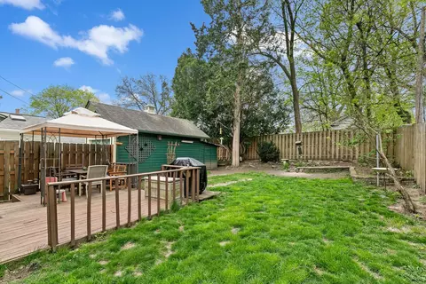 Exterior - 765 Shuler St, Elgin, IL 60123 photo 7 of 9