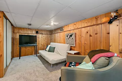 Living - 765 Shuler St, Elgin, IL 60123 photo 4 of 4