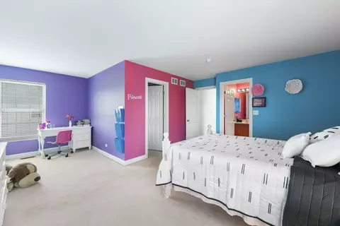 Bedroom - 341 Blue Heron Cir, Bartlett, IL 60103 photo 2 of 6