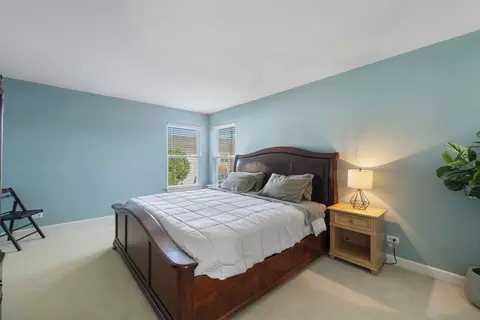 Bedroom - 341 Blue Heron Cir, Bartlett, IL 60103 photo 3 of 6