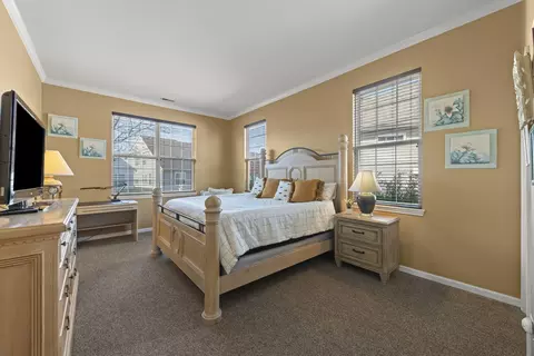 Bedroom - 3859 Valhalla Dr, Elgin, IL 60124 photo 1 of 4