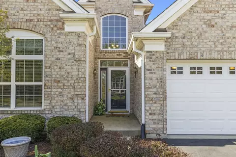 Exterior - 3859 Valhalla Dr, Elgin, IL 60124 photo 2 of 5