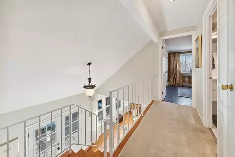 Entry Way - 4 Grimsby On Oxford St, Rolling Meadows, IL 60008 photo 1 of 1
