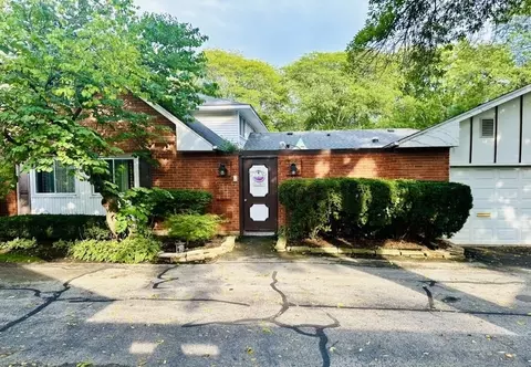 4 Grimsby On Oxford St, Rolling Meadows, IL 60008