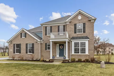 27356 W Meadow Rose Ct, Lake Barrington, IL 60010