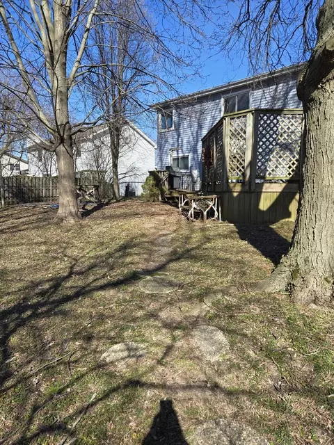 Exterior - 513 Appleton Dr, Batavia, IL 60510 photo 5 of 8