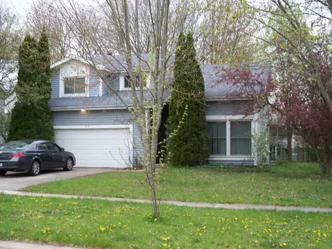 513 Appleton Dr, Batavia, IL 60510