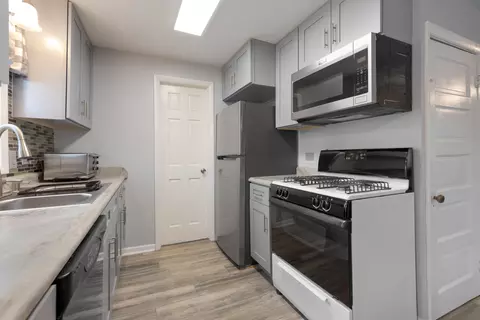 Kitchen - 232 N Melrose Ave, Elgin, IL 60123 photo 2 of 2
