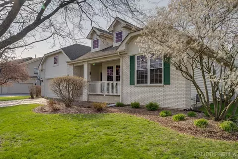 247 Prairieview Dr, Geneva, IL 60134
