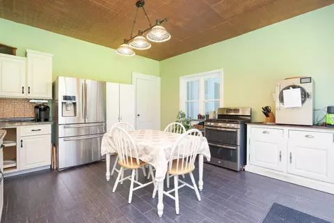 Kitchen - 2650 Pine Bluff Rd, Morris, IL 60450 photo 3 of 5