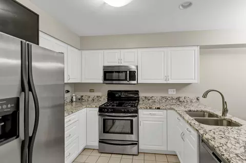 3134 Reflection Dr, Naperville, IL 60564 photo 14