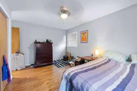 Bedroom - 1113 Elm St, Wheaton, IL 60189 photo 2 of 7