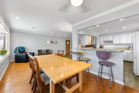 Dining - 1113 Elm St, Wheaton, IL 60189 photo 2 of 3
