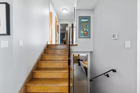 Entry Way - 1113 Elm St, Wheaton, IL 60189 photo 1 of 1