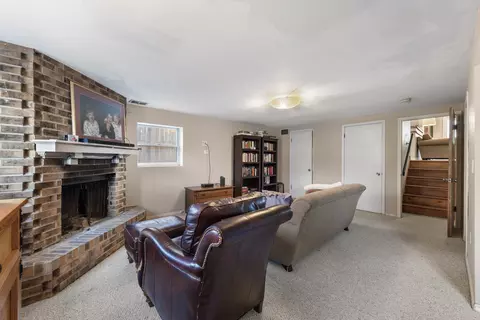 Living - 1113 Elm St, Wheaton, IL 60189 photo 5 of 6