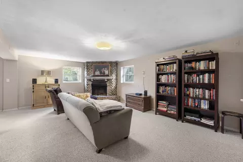 Living - 1113 Elm St, Wheaton, IL 60189 photo 3 of 6