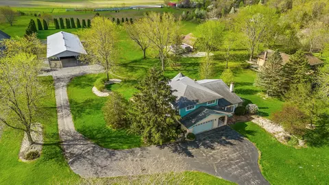 2929 E Danne Rd, Crete, IL 60417