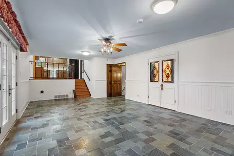 Living - 2929 E Danne Rd, Crete, IL 60417 photo 5 of 5