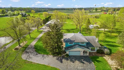 View/Area - 2929 E Danne Rd, Crete, IL 60417 photo 4 of 5