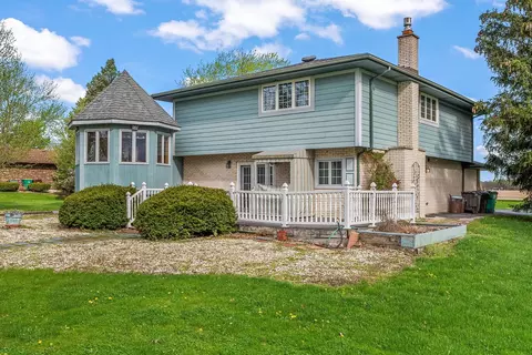Exterior - 2929 E Danne Rd, Crete, IL 60417 photo 16 of 23