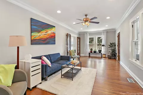 Living - 1039 Angle Ave, Northbrook, IL 60062 photo 1 of 3