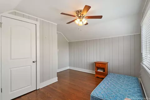 Bedroom - 1039 Angle Ave, Northbrook, IL 60062 photo 4 of 6