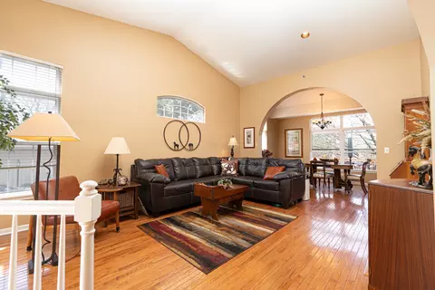 Living - 240 Prairie View Ln, Wheeling, IL 60090 photo 1 of 3