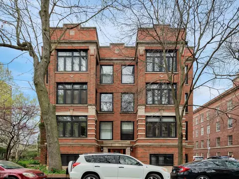 5802 S Blackstone Ave #2S, Chicago, IL 60637