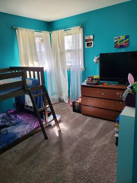 Bedroom - 309 N Kent Rd, Mchenry, IL 60051 photo 2 of 5