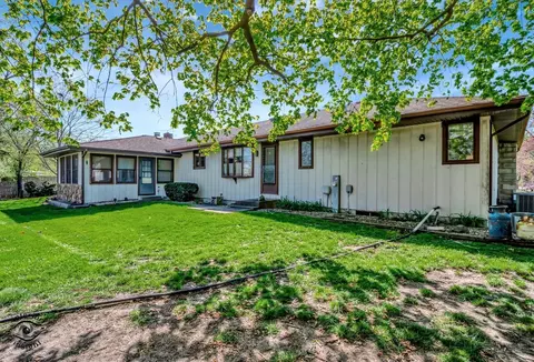 Exterior - 25304 W Willow Dr, Plainfield, IL 60544 photo 5 of 5