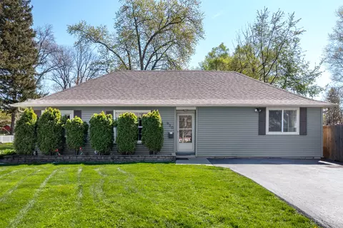 930 N Eddy St, Sandwich, IL 60548