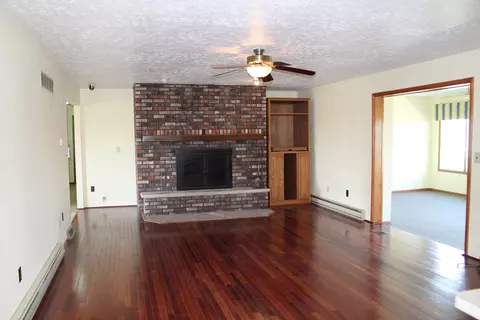 2650 Benson Rd, Morris, IL 60450 photo 12