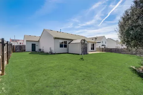 Exterior - 1908 Daybreak Ln, Zion, IL 60099 photo 12 of 14