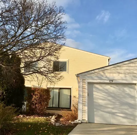 774 Barnaby Pl, Wheeling, IL 60090 photo 1