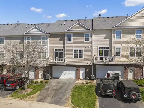 Exterior - 3054 Mosedale St, Elgin, IL 60124 photo 4 of 6