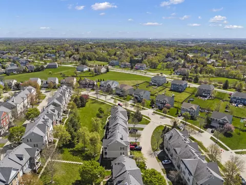 View/Area - 3054 Mosedale St, Elgin, IL 60124 photo 4 of 10